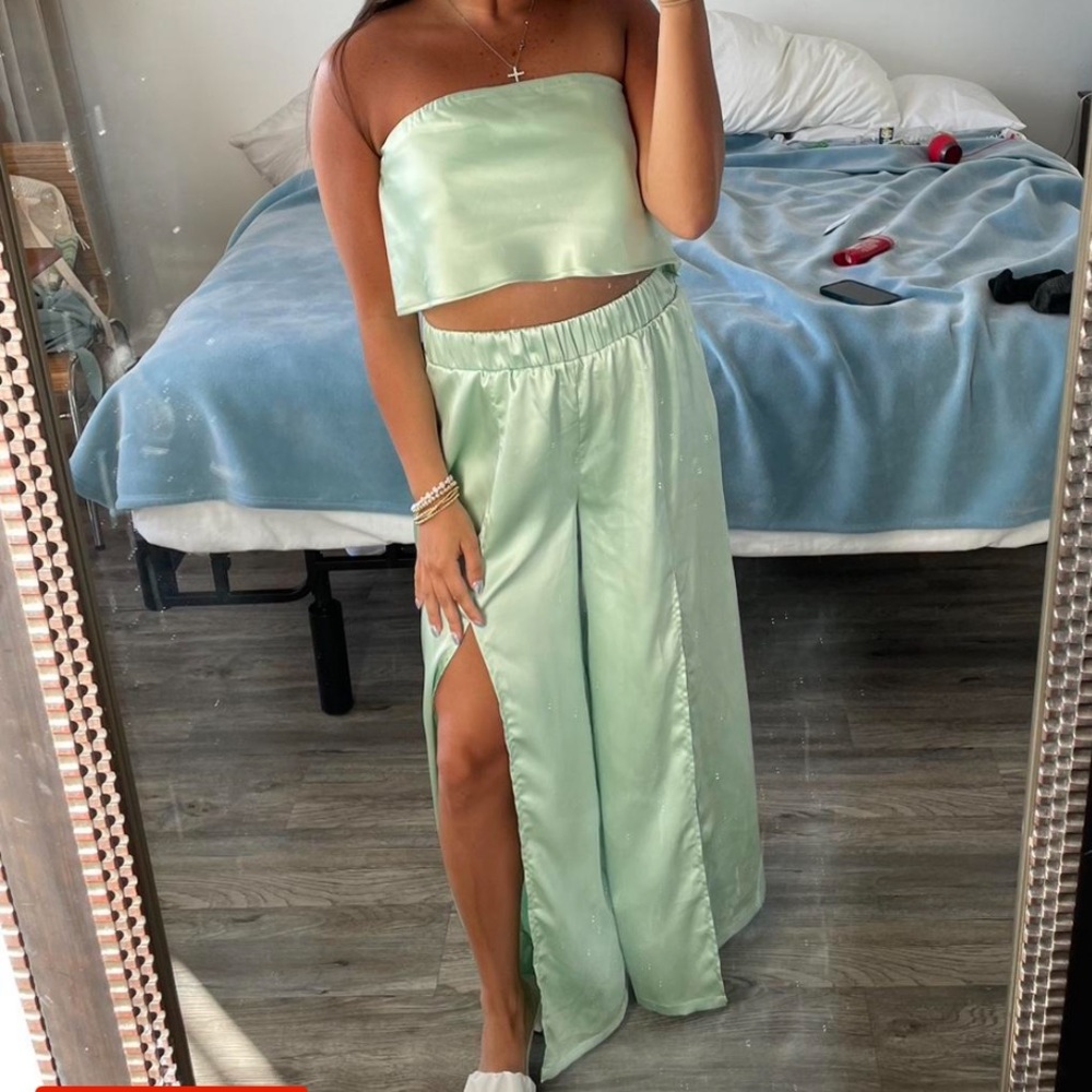 Green two piece set